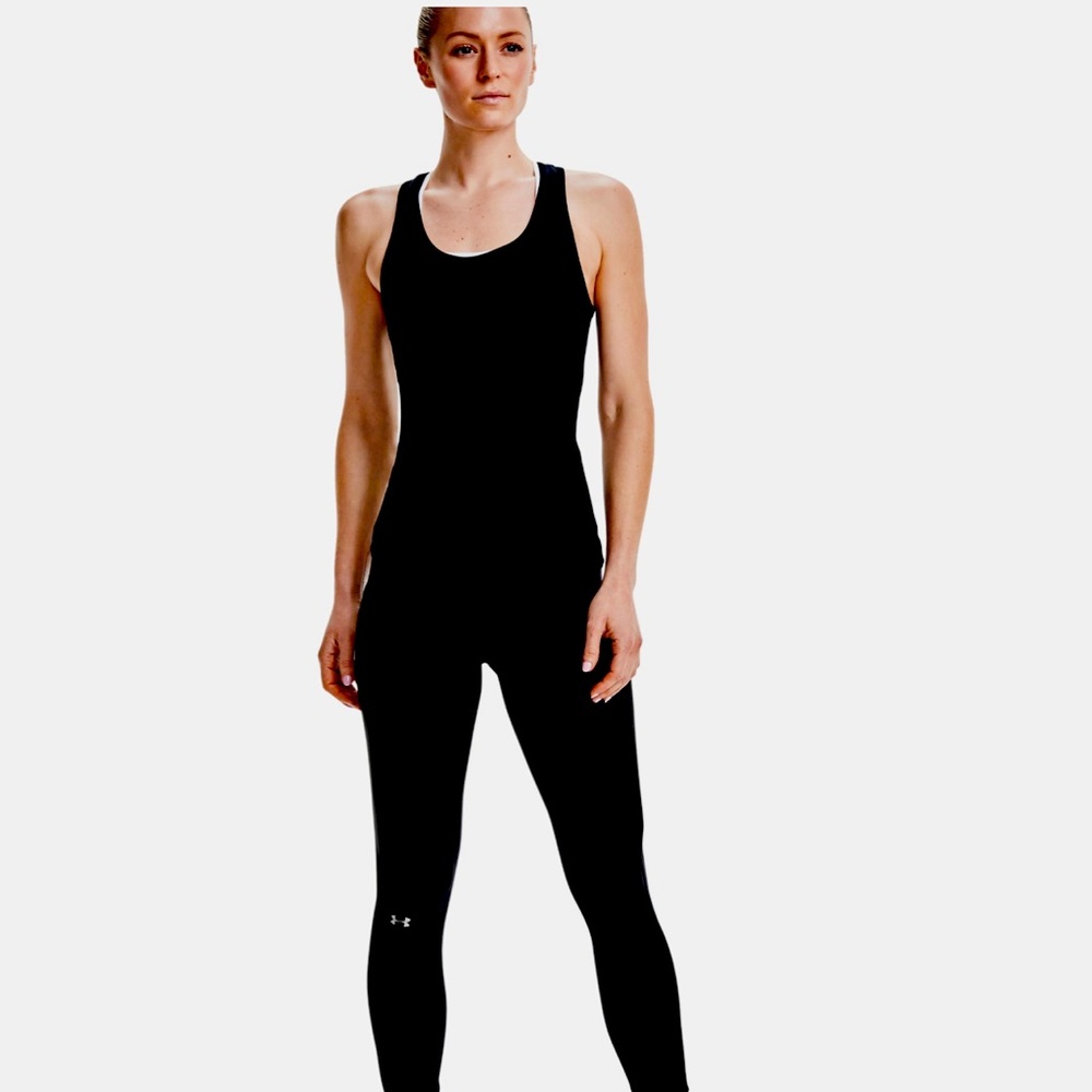 Under Armour women’s size small ribbed tank!
